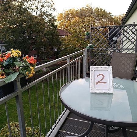 5x Fuchs-Dobry Balkon-Apartments 40qm-65qm Oberhausen  Exterior foto