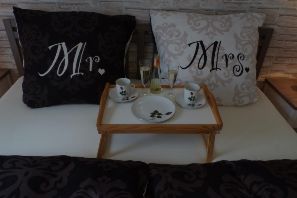5x Fuchs-Dobry Balkon-Apartments 40qm-65qm Oberhausen  Zimmer foto