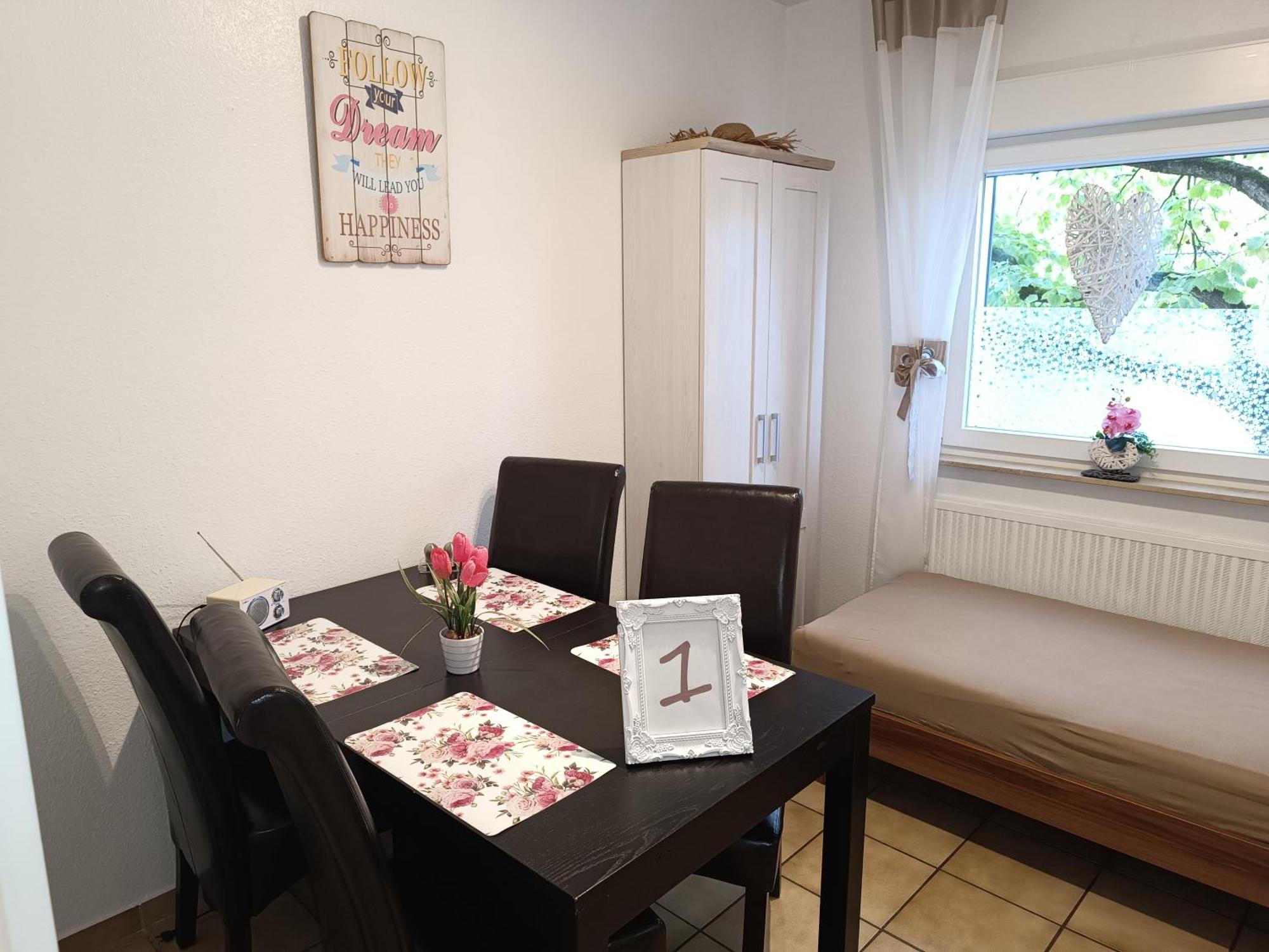 5x Fuchs-Dobry Balkon-Apartments 40qm-65qm Oberhausen  Exterior foto