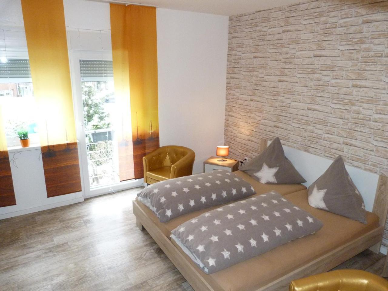 5x Fuchs-Dobry Balkon-Apartments 40qm-65qm Oberhausen  Exterior foto